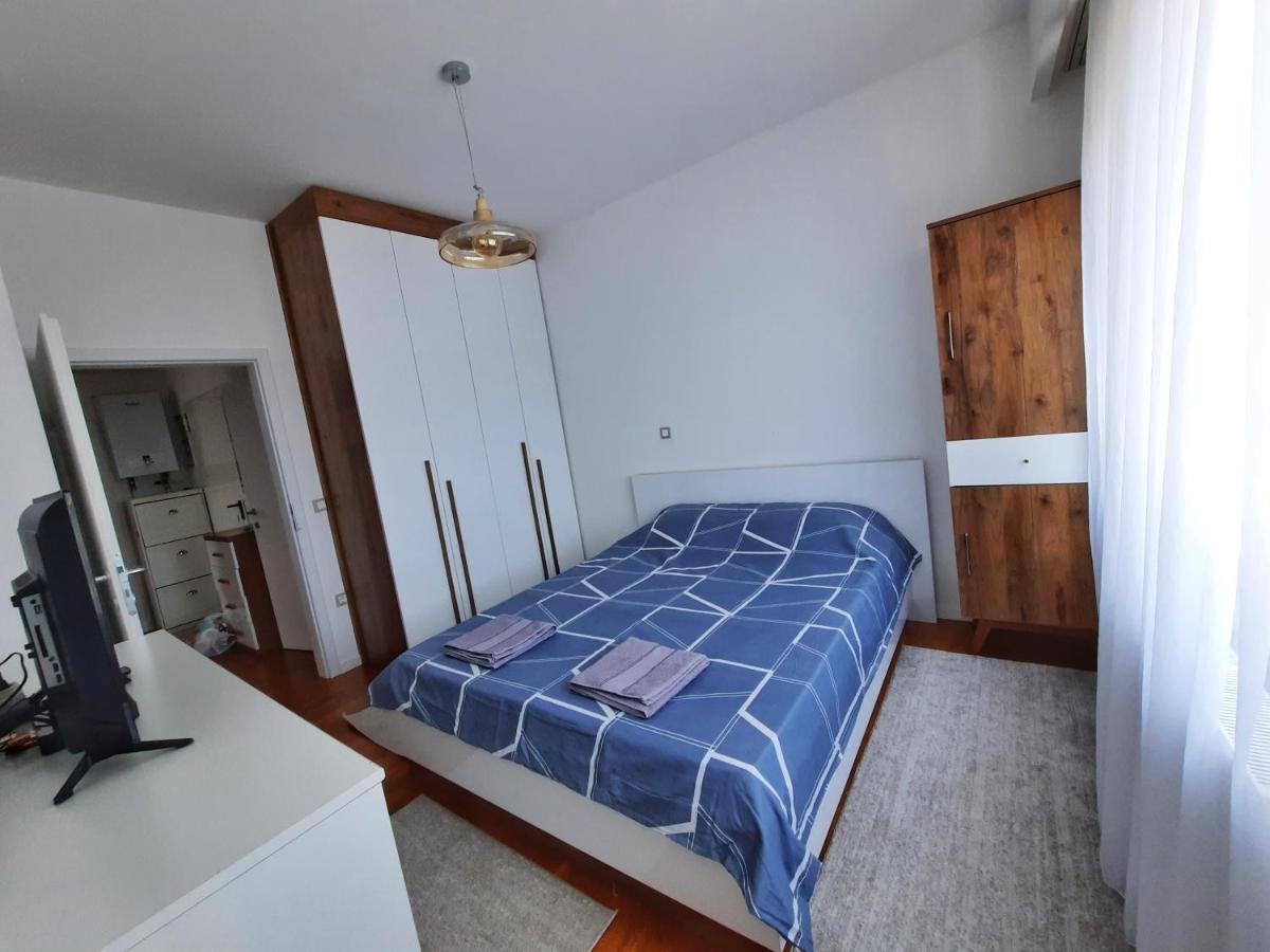Luxury Sky View Apartment 프리슈티나 외부 사진