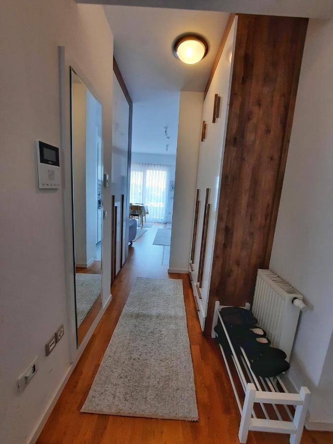 Luxury Sky View Apartment 프리슈티나 외부 사진
