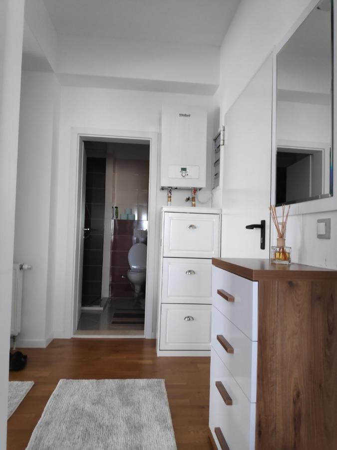 Luxury Sky View Apartment 프리슈티나 외부 사진