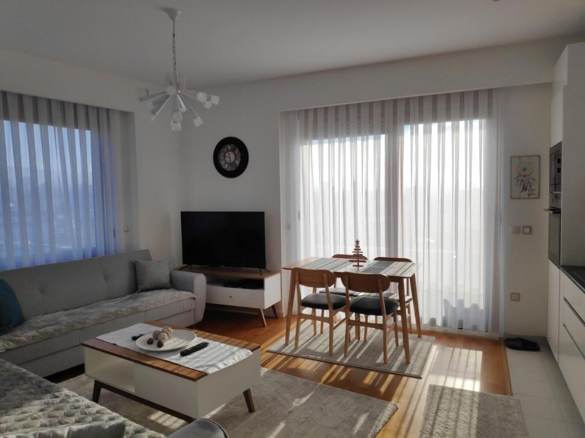 Luxury Sky View Apartment 프리슈티나 외부 사진